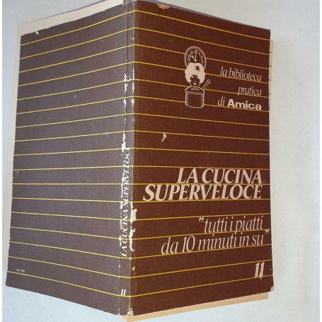 La biblioteca pratica di Amica
