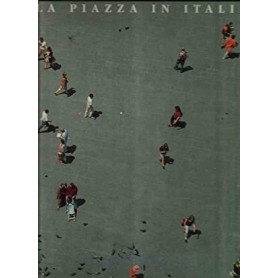 La piazza in Italia