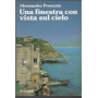 una finestra con vista sul cielo
