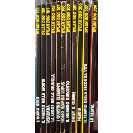 Lotto 11 numeri Dylan Dog ( n° 186-189-191-197-198-199-200-201-206-207-209).