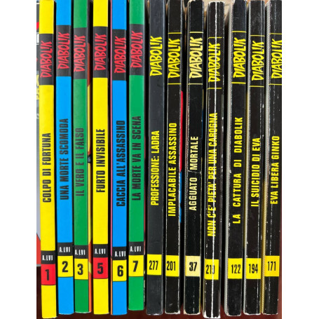 Lotto 13 fumetti Diabolik anno LVI (n° 1-2-3-5-6-7) e Diabolik Seconda ristampa (n° 37-201-227-219-122-194-171).