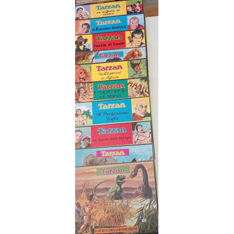 Tarzan. Lotto di n. 10 albi delle striscie giornaliere dal n. 8113 al n. 8712.