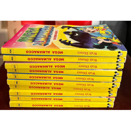 Lotto 10 fumetti Mega Almanacco Walt Disney (n° 390-393-394-395-396-397-398-401-405-406).