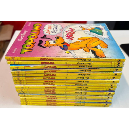 Lotto 17 fumetti Topolino (n° compresi tra 1940 e 1960 in descrizione).