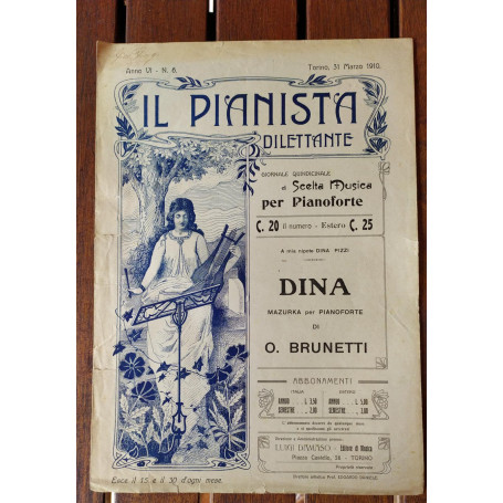 Il pianista Dina Mazurka per pianoforte