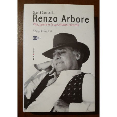 Renzo Arbore: Vita